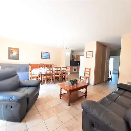 Luxueux Au Centre Du Village - Ancolie Apartament