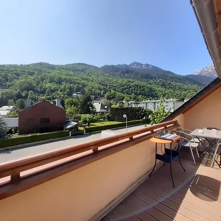 Luxueux Au Centre Du Village - Ancolie Apartmán